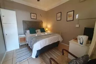 Aamiaismajoitus (B&B) Lavender Lane