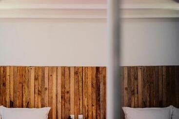 Отель Los Amantes