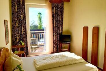 בית מלון כפרי Apfelwirt