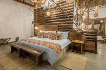 Отель Casa San Carlos Lodge Pereira