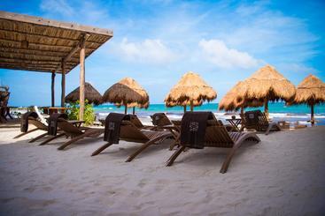 בית מלון כפרי Tata Tulum  Adults Only