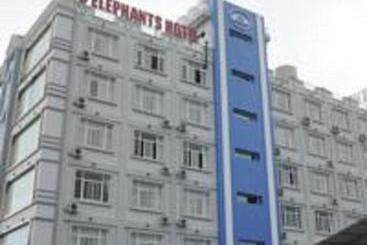 Otel Two Elephants , Lashio