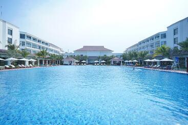 Renaissance Hoi An Resort & Spa