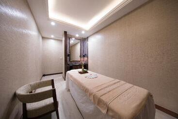 Renaissance Hoi An Resort & Spa