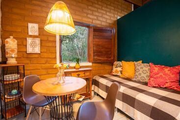 호스텔 Lilás Hospedagem E Terapias