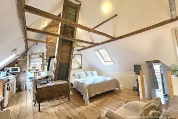 Bed and Breakfast De Stadsboerderij