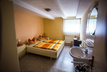 Отель Lindenschänke