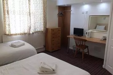 Lockyer House B&b