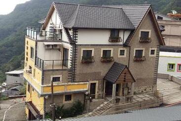 تختخواب و صبحانه Arabian Nights In Jiufen