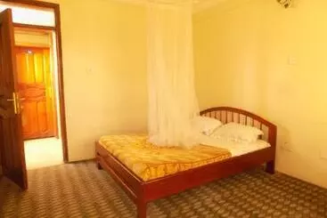 هتل Meliva Guest House Mbarara