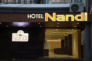ホテル Nandi