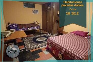 Szálló Latinos Brothers House