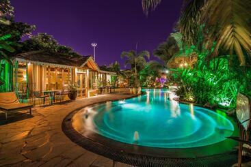 Aamiaismajoitus (B&B) Fiesta Beach Resort