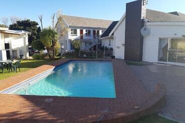 צימר Mentor Guest House