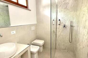 בית מלון כפרי La Ginestra