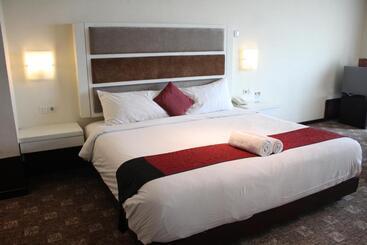 Otel President Executive Club