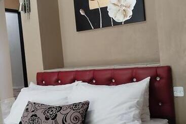 Ditsaleng Bed And Breakfast