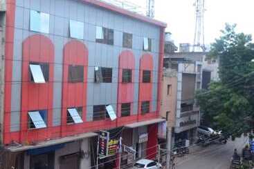Hotel Poonam