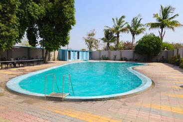 هتل Sunrise N Resorts