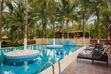 Resort Sterling Anaikatti