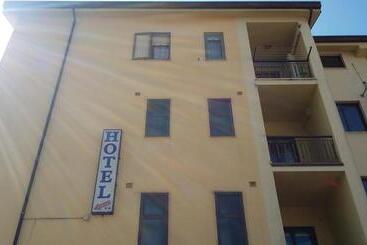 酒店 Caimo Bed Breakfast