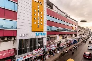 ホテル Satkar