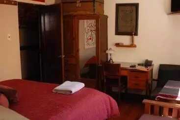 Hostel Rendezvous Hostal