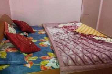 تختخواب و صبحانه Tanisha Heritage Haweli