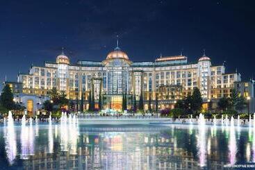 Universal Helios Grand Hotel, a Loews Hotel