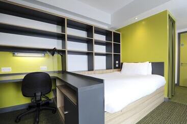 Vandrarhem Peel Park Quarter Campus Accommodation