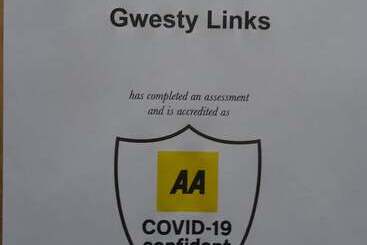 Отель Gwesty Links