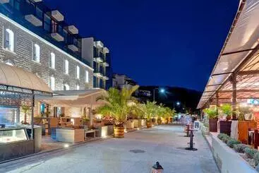 Hotel Antik