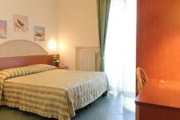 Hotel Pinetina Mare Baby Family