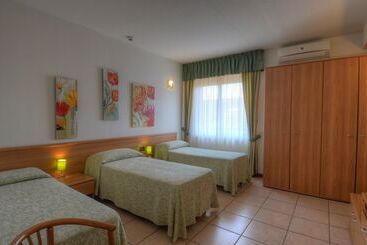 Hotel Albergo Ristorante Alle Crosere