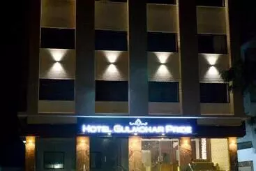 Hotel Gulmohar Pride