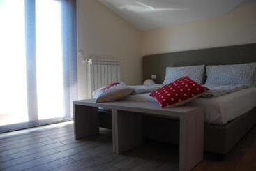 B&b Raffaello A Mare