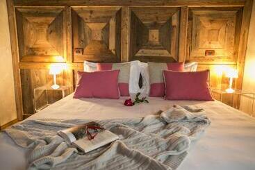 تختخواب و صبحانه Le Parfum Du Sel