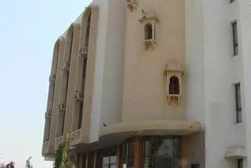 Hotel Madhuvan