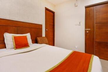 Hotel The Mount City Near Us Consulate