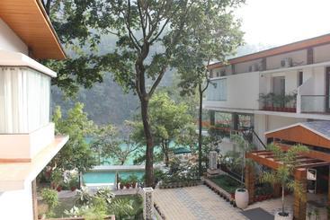 Namami Ganges Beach Resort & Spa