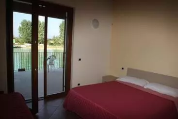 Aamiaismajoitus (B&B) Laghetto Ai Portici