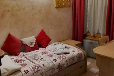 ホテル Albergo Vittoria