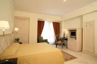 Hotel Lido Degli Scogli