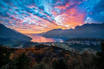 住宿加早餐  Riva City View