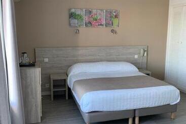 酒店 Hôtel Beau Rivage