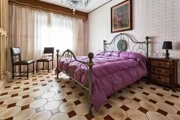 ベッドアンドブレックファースト La Villa