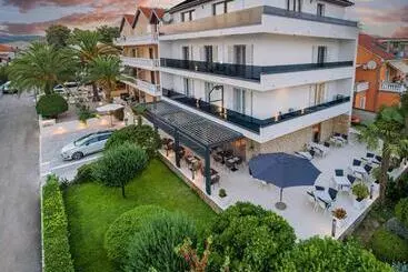 B&b Sidro
