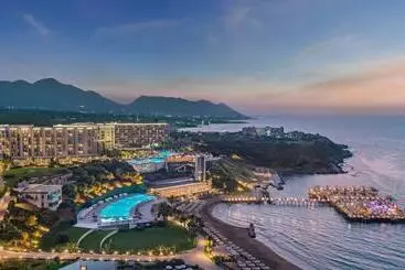 Elexus Hotel Resort & Spa & Casino