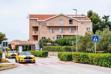 בית מלון כפרי Terra