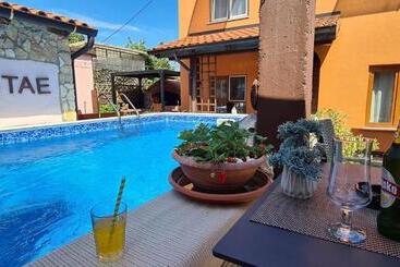 Bed & Breakfast Villa Adriana